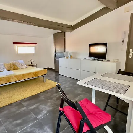 Appartements Climatises - Vieil Antibes Exterior photo